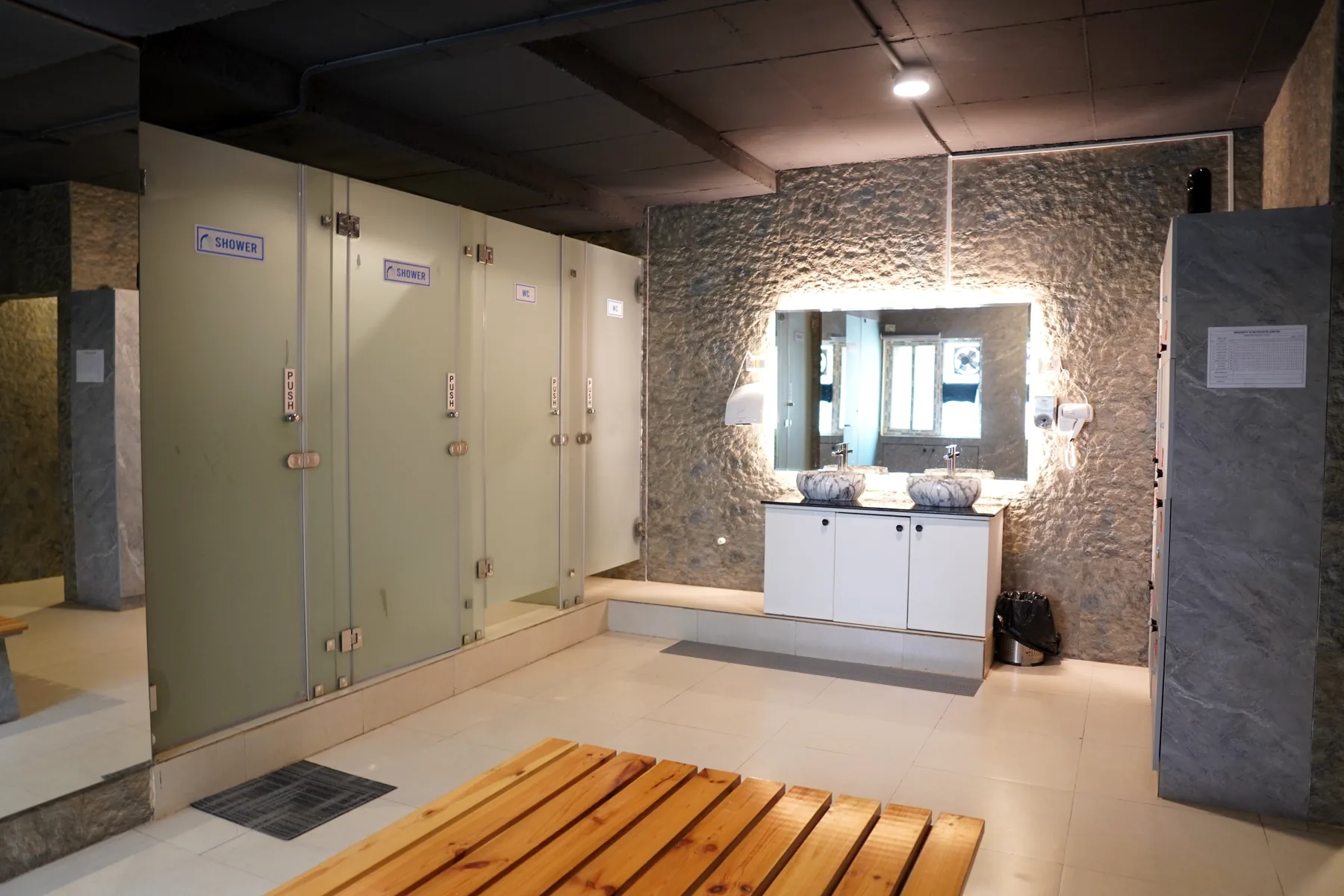Spacious Brookefit training environment